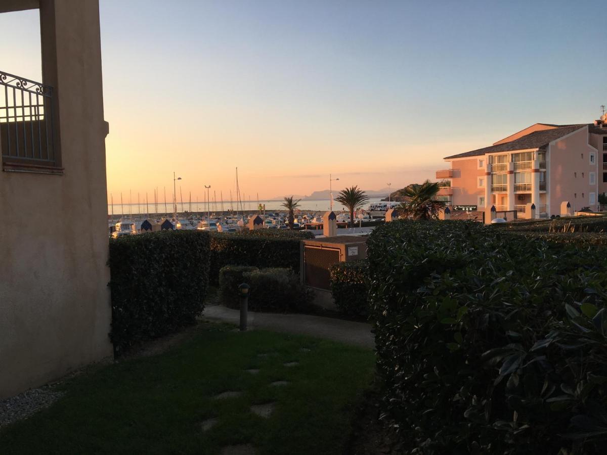 Vue sur la mer, plage à 50m Six-Fours-les-Plages Eksteriør bilde
